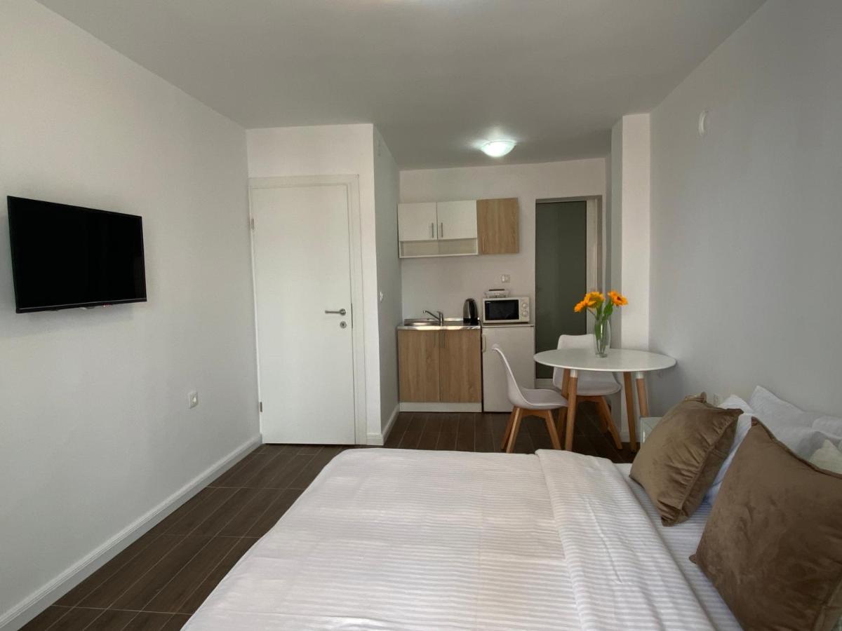 Veselinka Apartments & Rooms Budva Ngoại thất bức ảnh